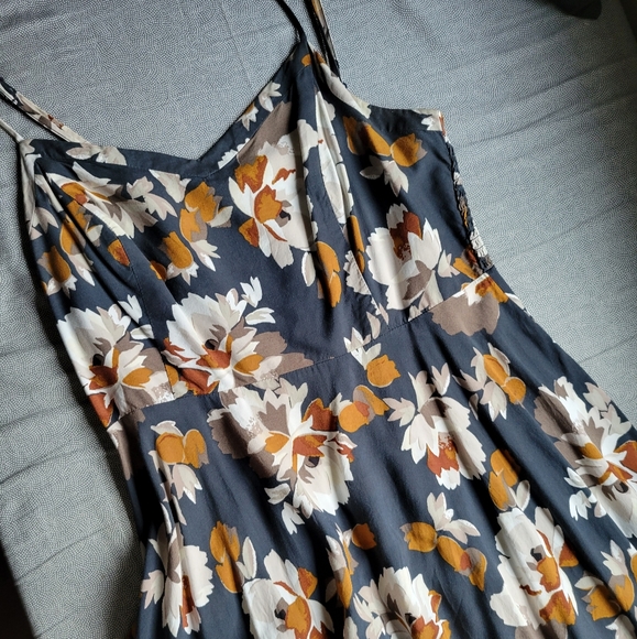 Old Navy Dresses & Skirts - S Old Navy Sundress